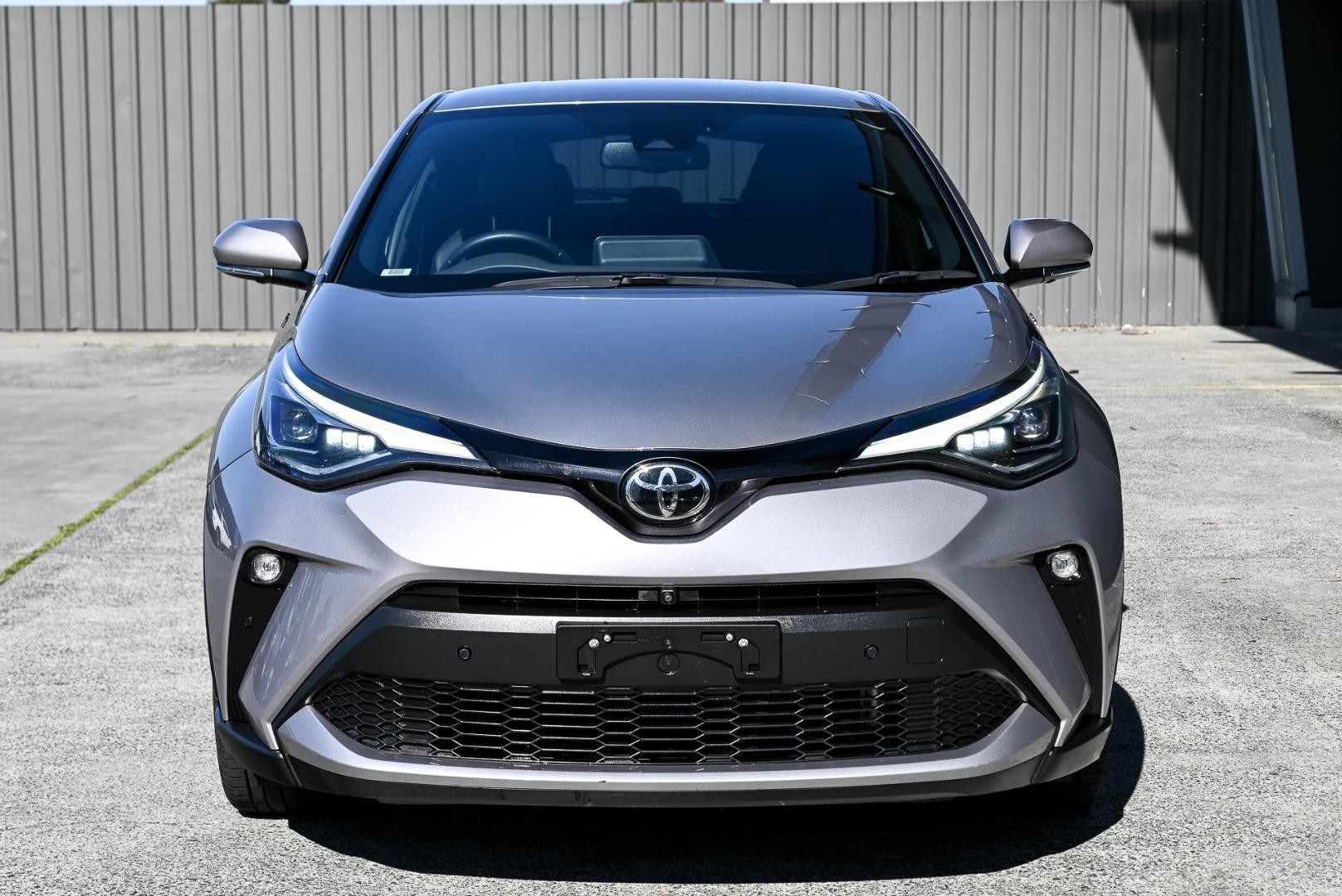 Toyota C-hr image 2