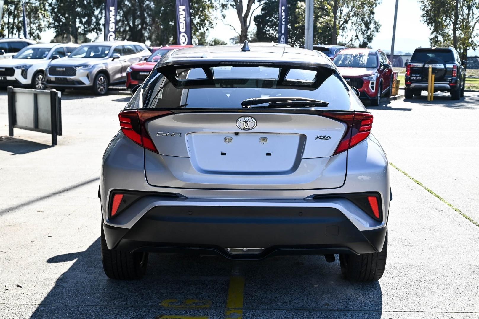 Toyota C-hr image 4