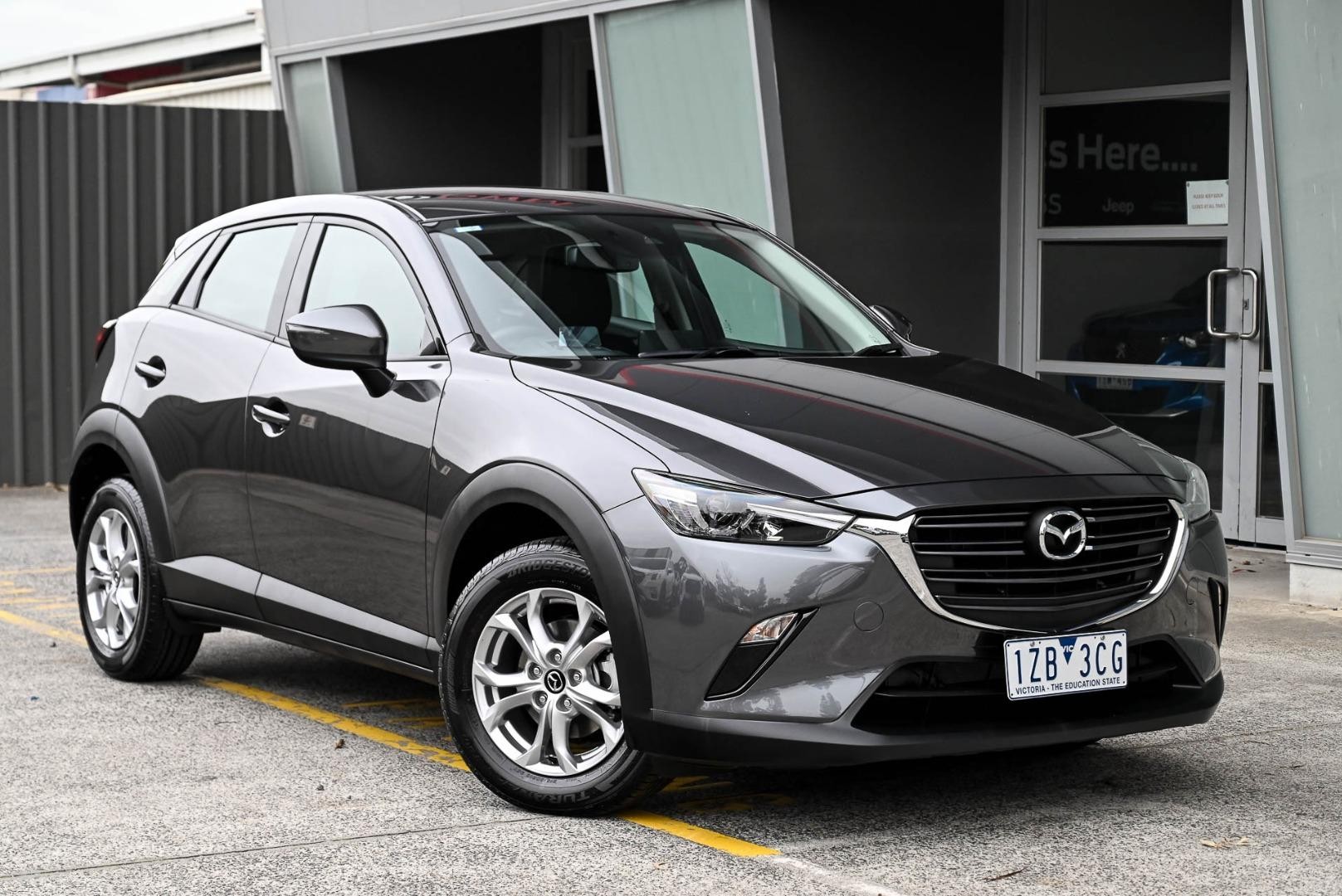 Mazda Cx-3 image 1