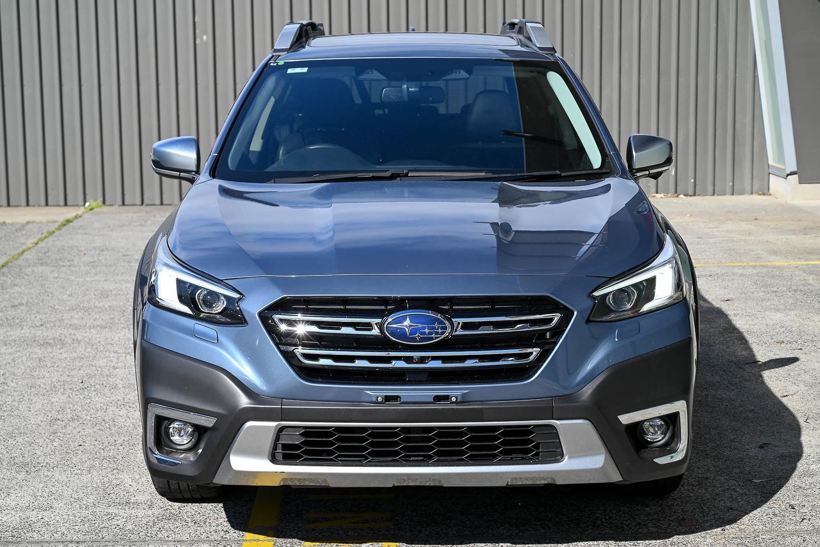 Subaru Outback image 2