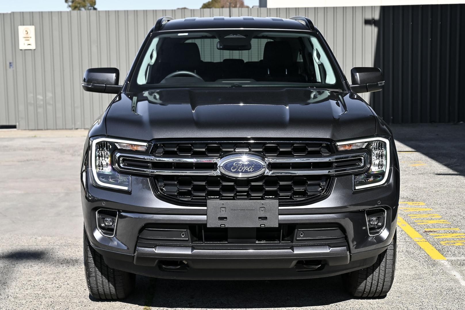 Ford Everest image 3