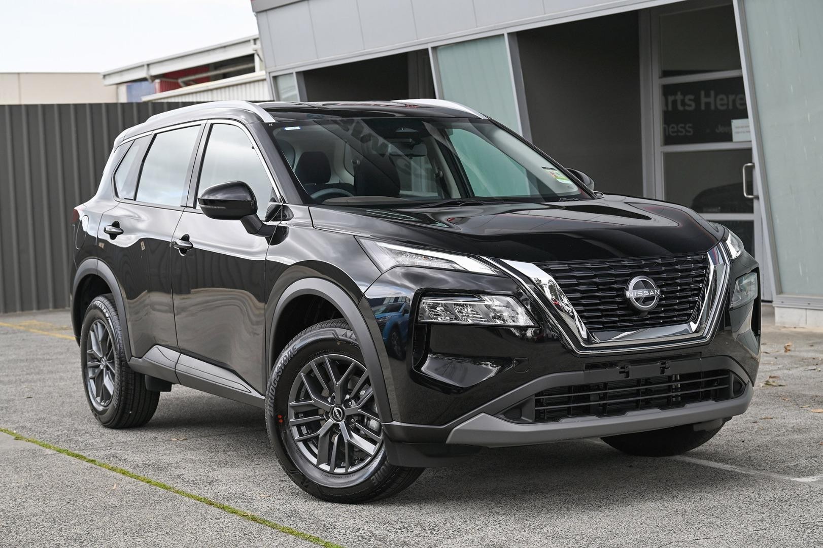Nissan X-trail image 1