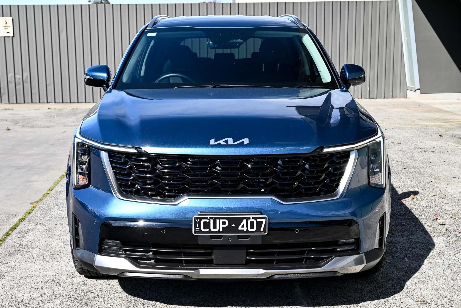 Kia Sorento image 2