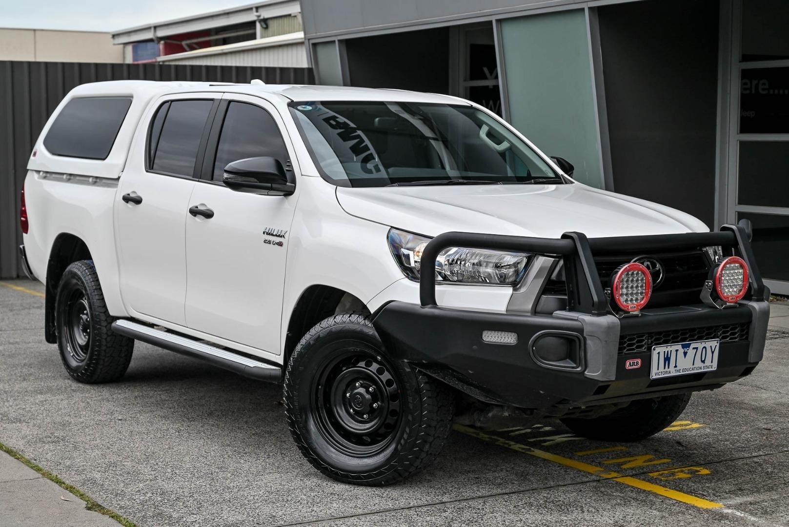 Toyota Hilux image 1