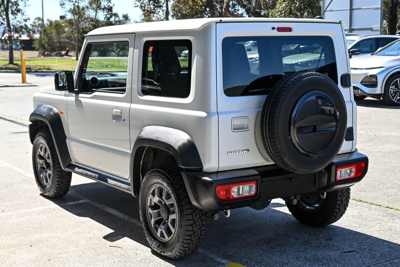 Suzuki Jimny image 3