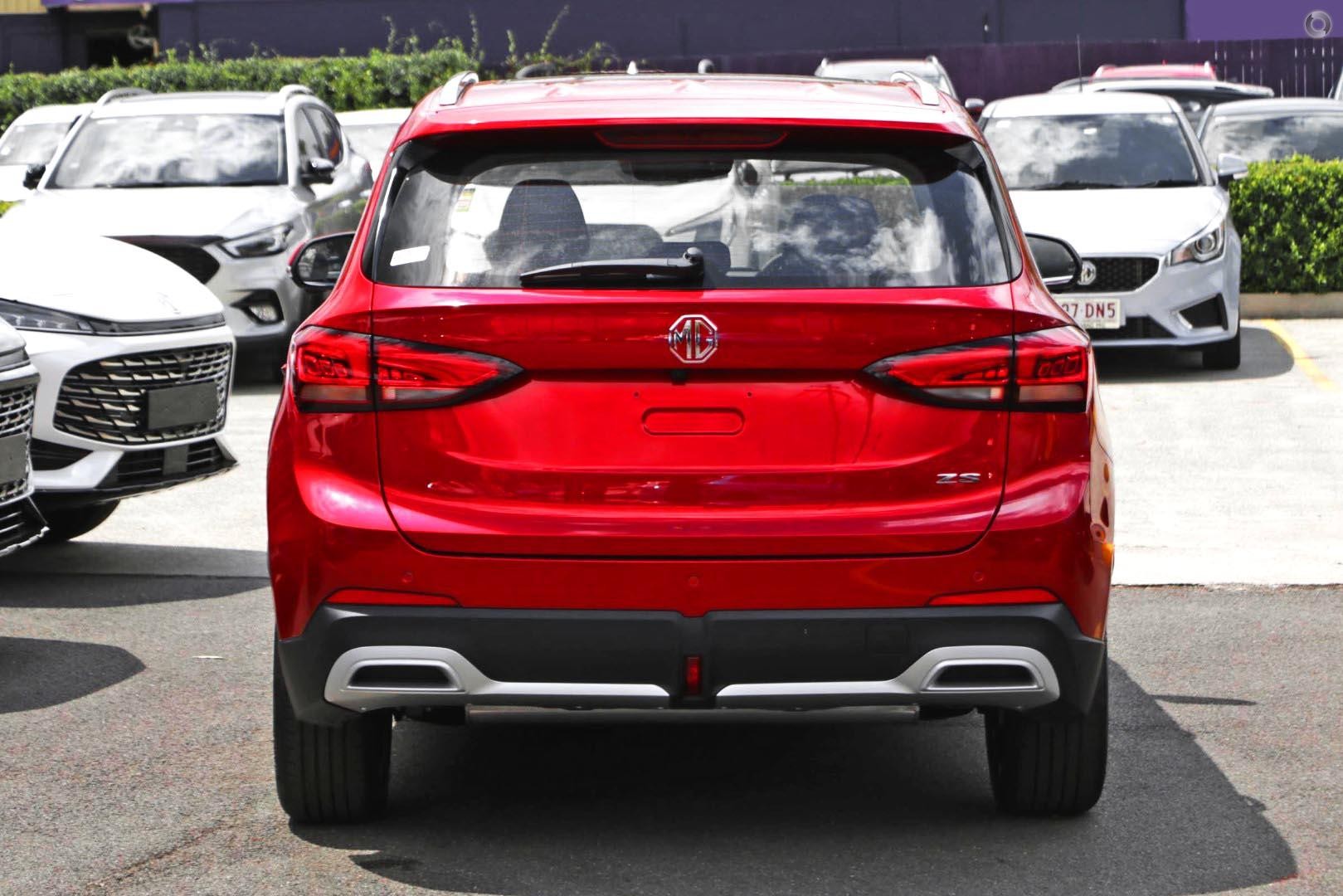 MG Zs image 3