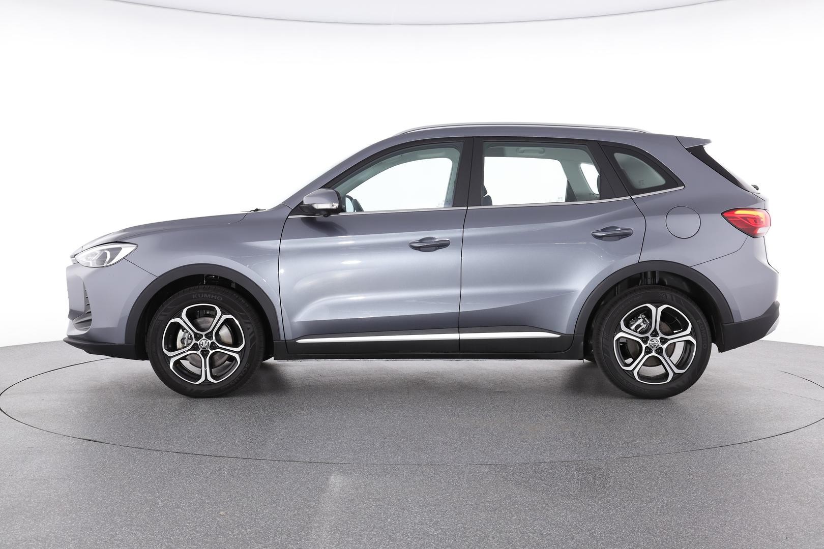 MG Zs image 3