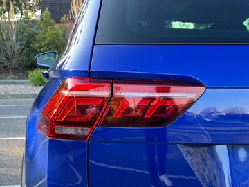 https://dvg-vehicle-assets.s3.amazonaws.com/147618/36xjr59oog8zj8ceuwhlry9i6.jpg