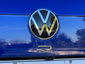 https://dvg-vehicle-assets.s3.amazonaws.com/147618/4q8b9z13dlxo5cl3h99pvn8u0.jpg