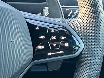 https://dvg-vehicle-assets.s3.amazonaws.com/147618/e48a8ufaxefdigcc90nd6adfz.jpg