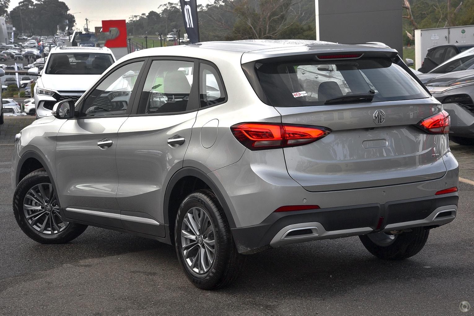 MG Zs image 4