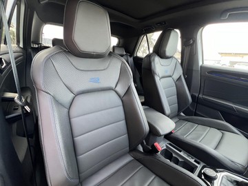 https://dvg-vehicle-assets.s3.amazonaws.com/161342/ef8qk4b0tz0l3ckl2xtrj4cf2.jpg