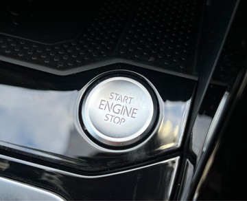 https://dvg-vehicle-assets.s3.amazonaws.com/170463/b6mne208yx1jf7h1bka7vmxi.jpg