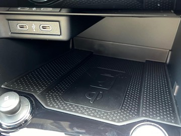 https://dvg-vehicle-assets.s3.amazonaws.com/170463/f1qlybqbe1cgmg04v5s32iiwv.jpg