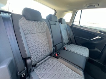 https://dvg-vehicle-assets.s3.amazonaws.com/173741/42q679cty710gjj9omgyqvm3w.jpg