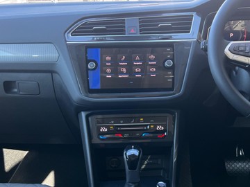 https://dvg-vehicle-assets.s3.amazonaws.com/173741/gkzicjlcjpmr3az7frclhp1i.jpg