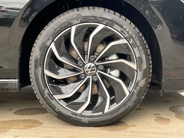 https://dvg-vehicle-assets.s3.amazonaws.com/180592/8hxfks3bm9apo58n798azyemv.jpg