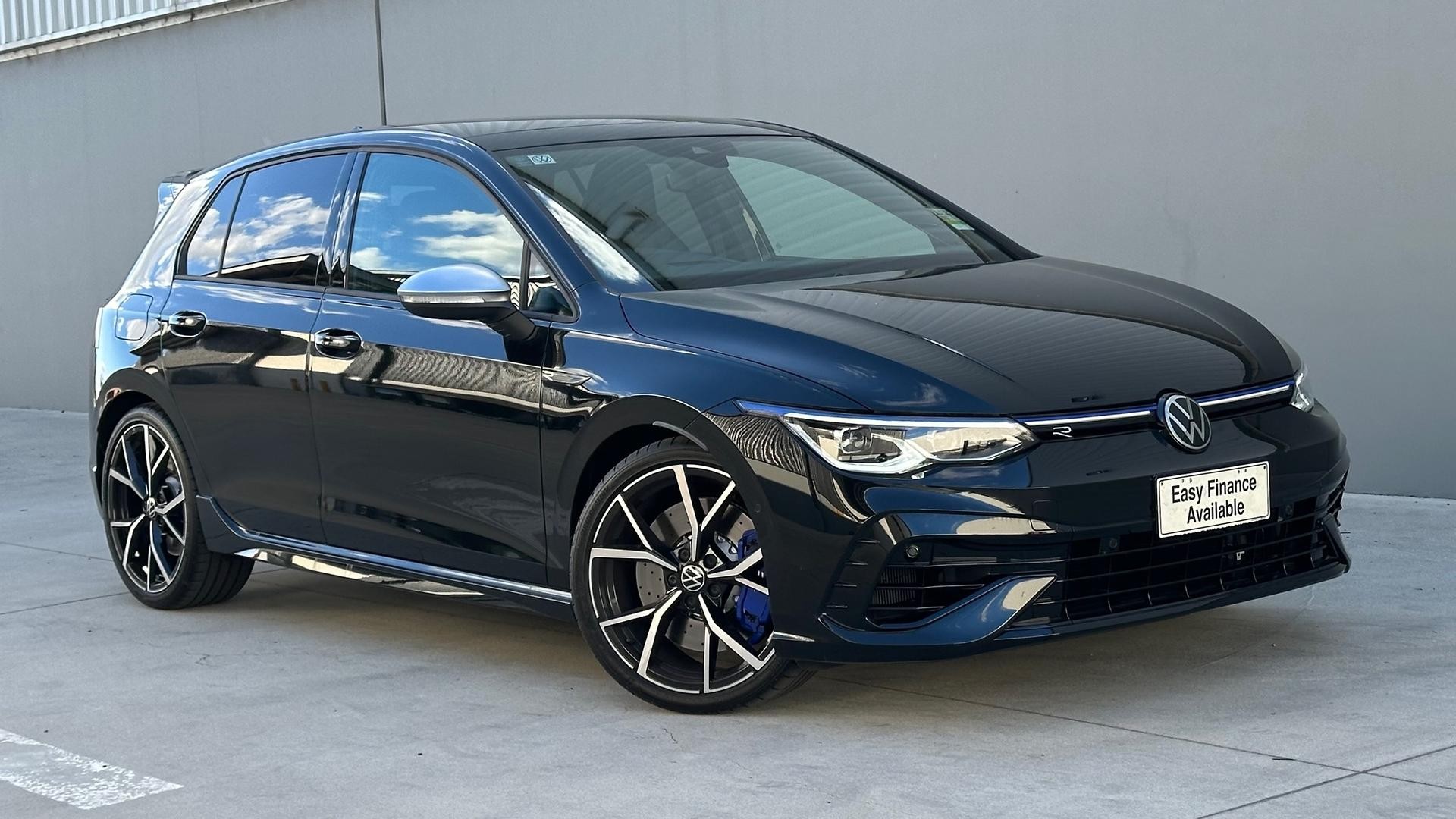 Volkswagen Golf image 1