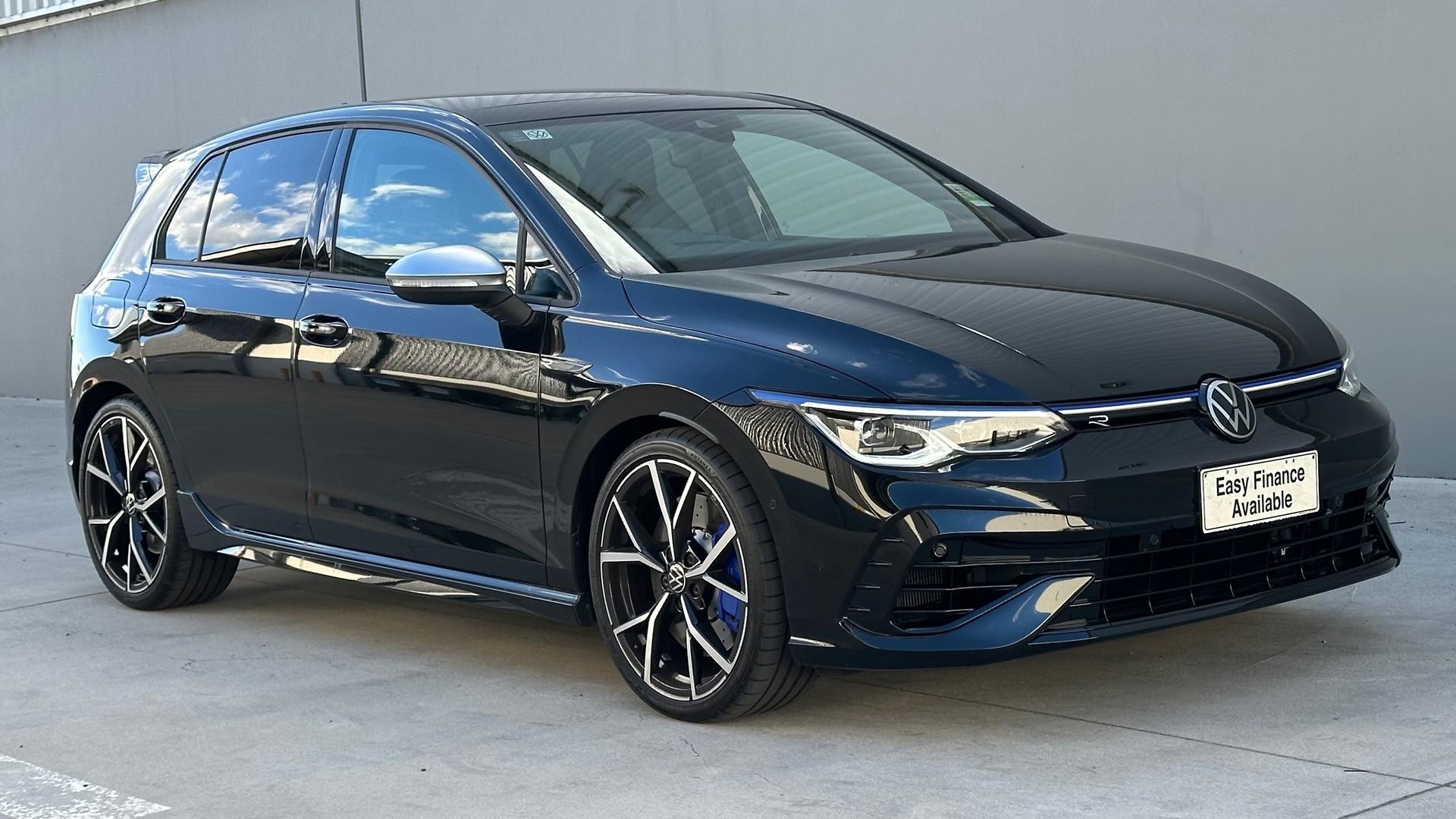 Volkswagen Golf image 2