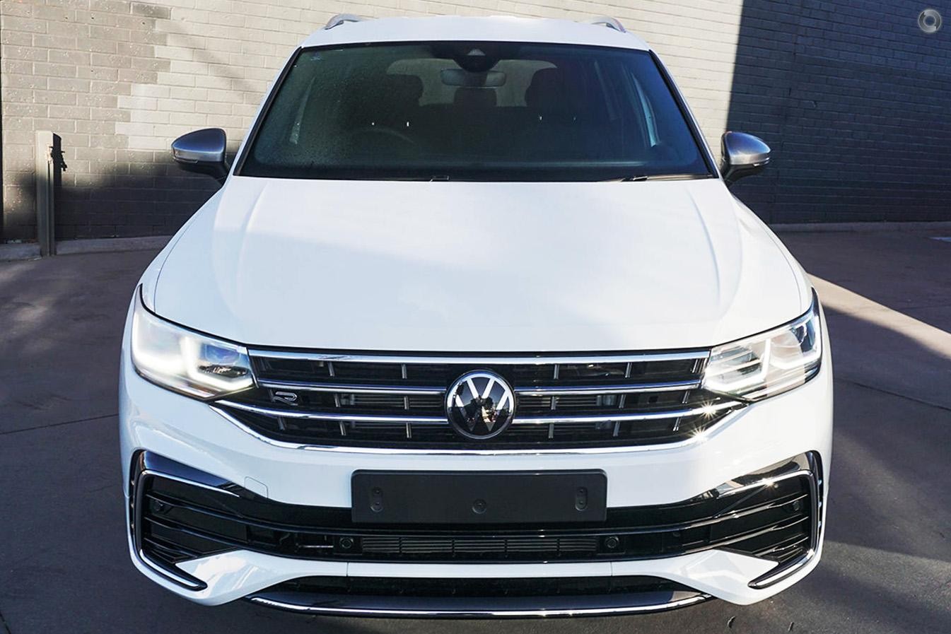 Volkswagen Tiguan image 2