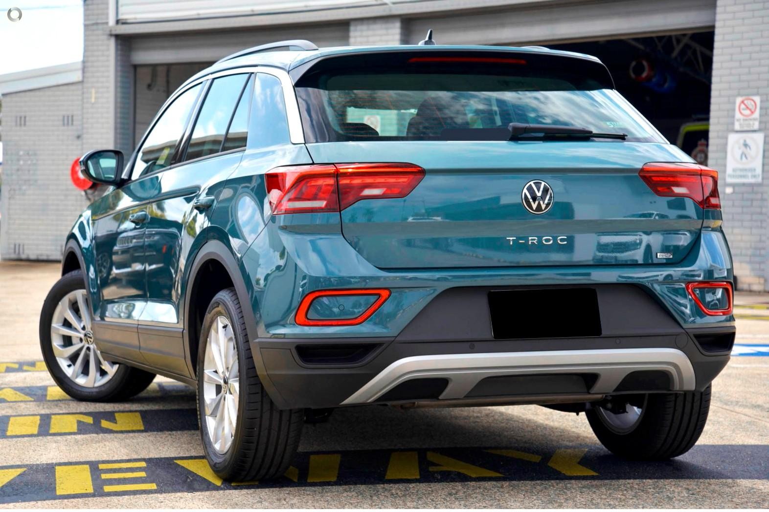 Volkswagen T-roc image 4