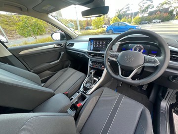 https://dvg-vehicle-assets.s3.amazonaws.com/183284/2kvwz86hesysobbha5qjvxx3q.jpg