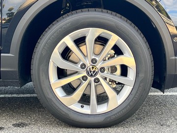 https://dvg-vehicle-assets.s3.amazonaws.com/183284/3a6idad1m6f6b0f0yej72fz7j.jpg