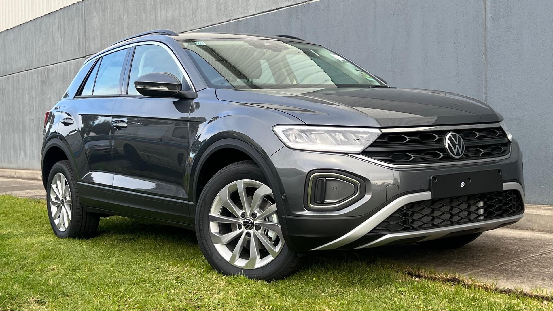 Volkswagen T-roc image 1