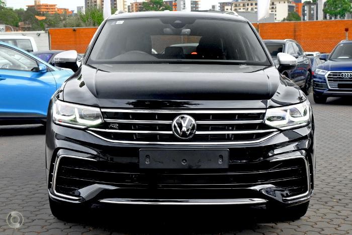 Volkswagen Tiguan image 2