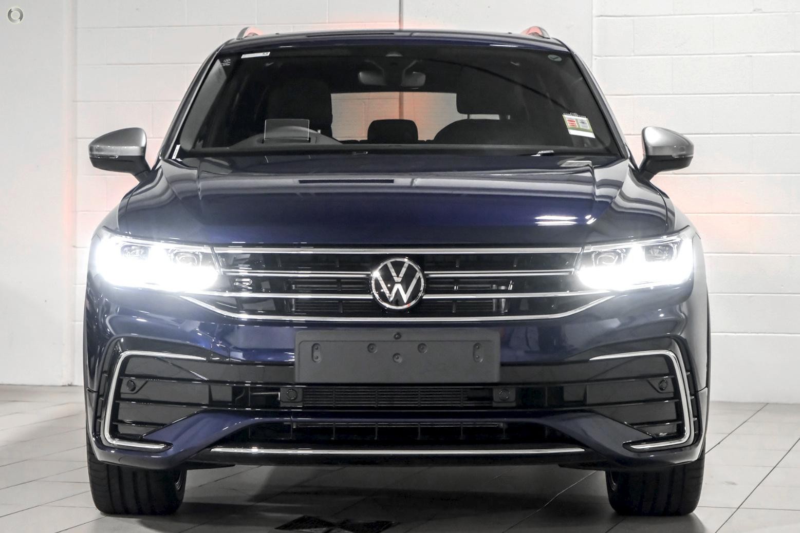 Volkswagen Tiguan image 3