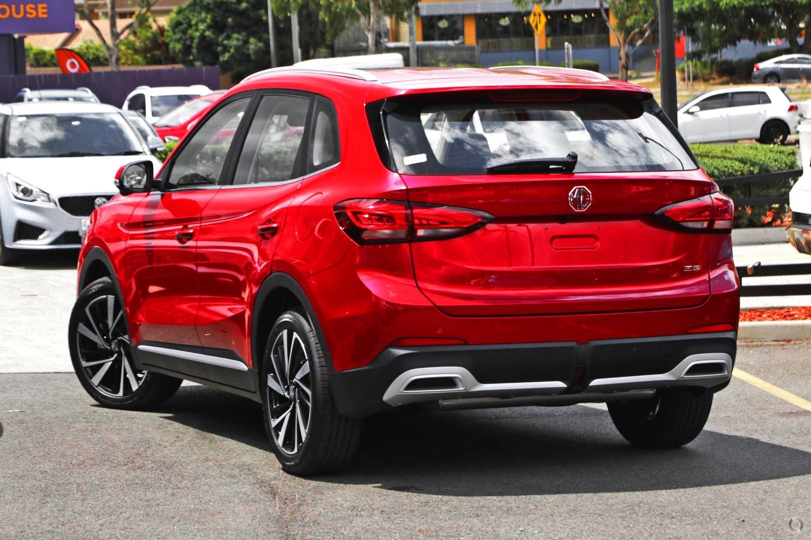 MG Zs image 4