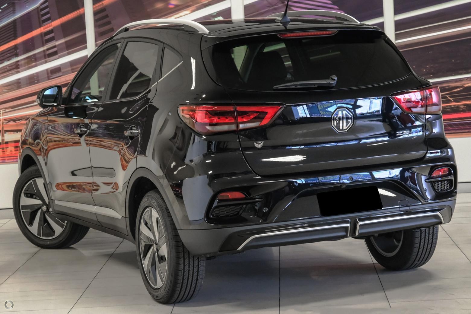 MG Zs Ev image 4