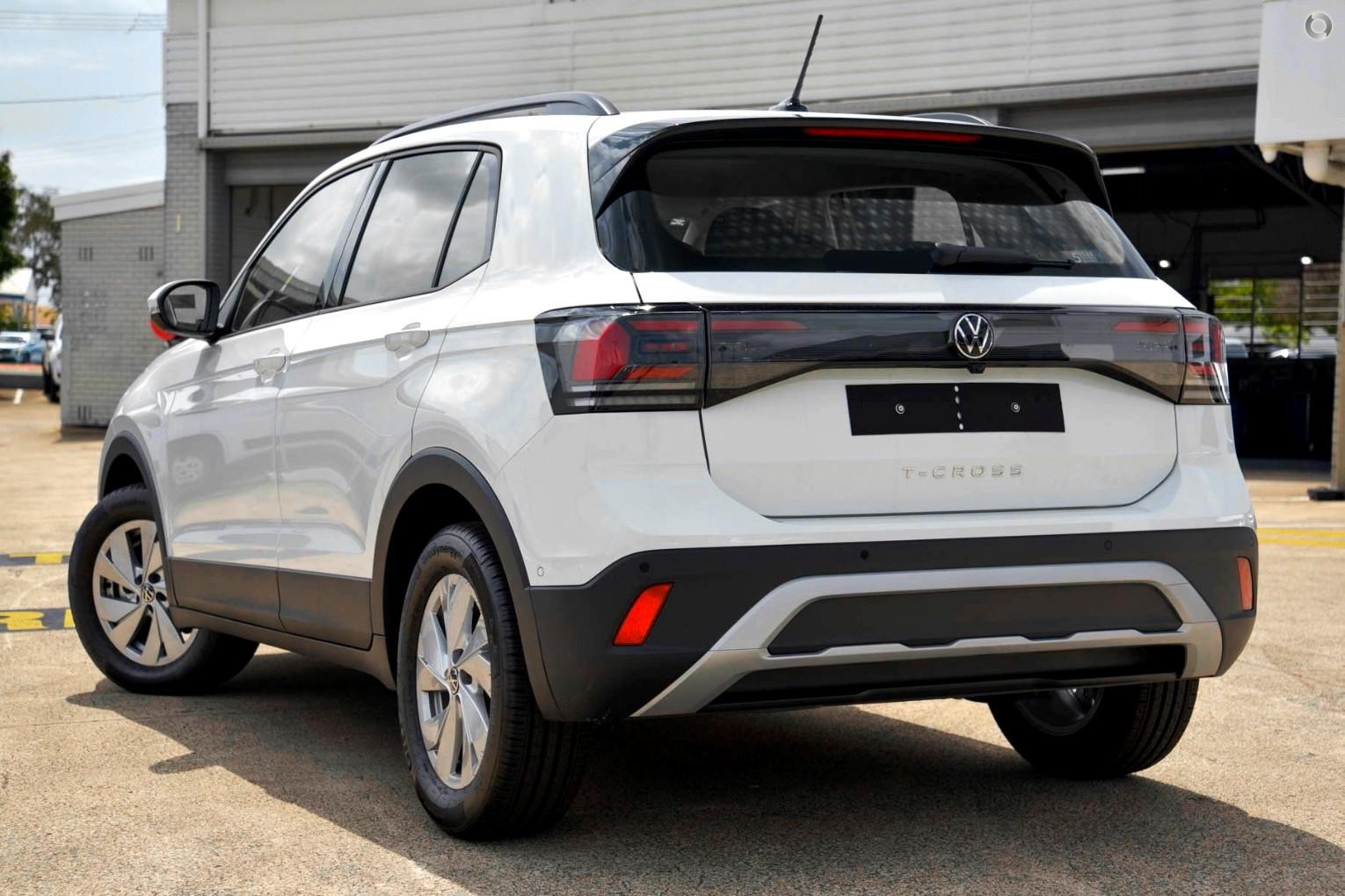 Volkswagen T-cross image 4