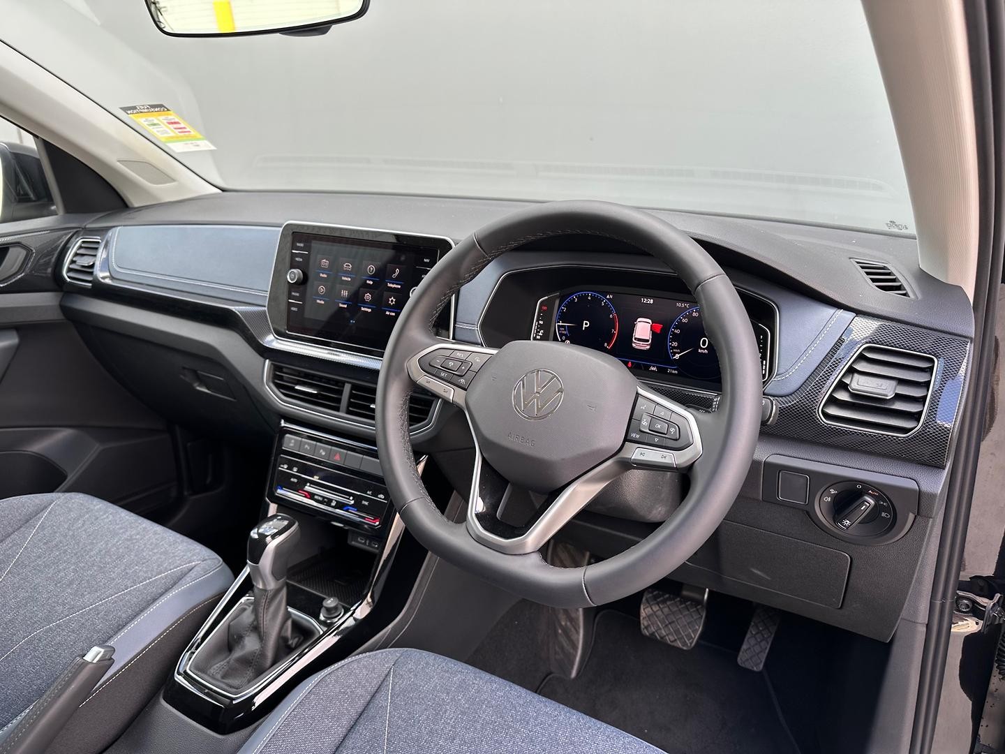 Volkswagen T-cross image 4