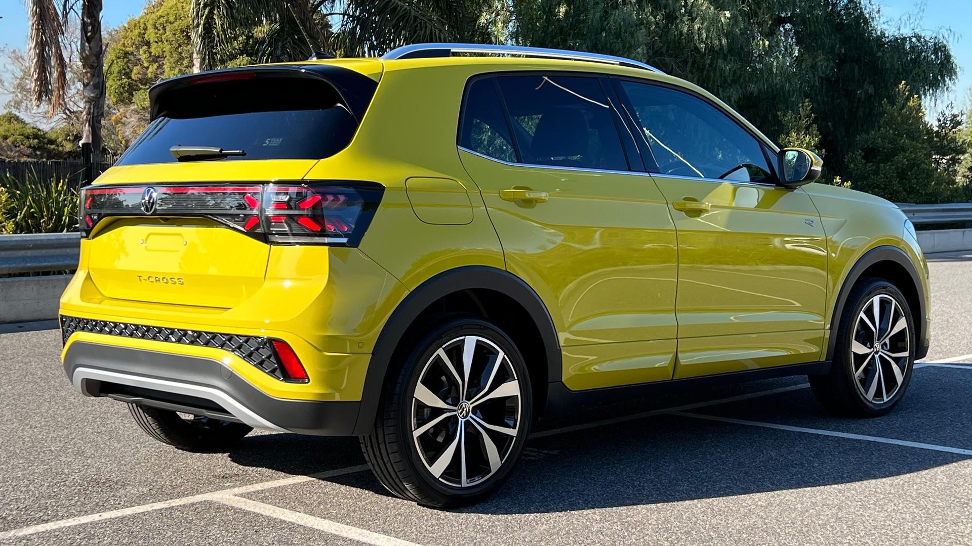 Volkswagen T-cross image 4