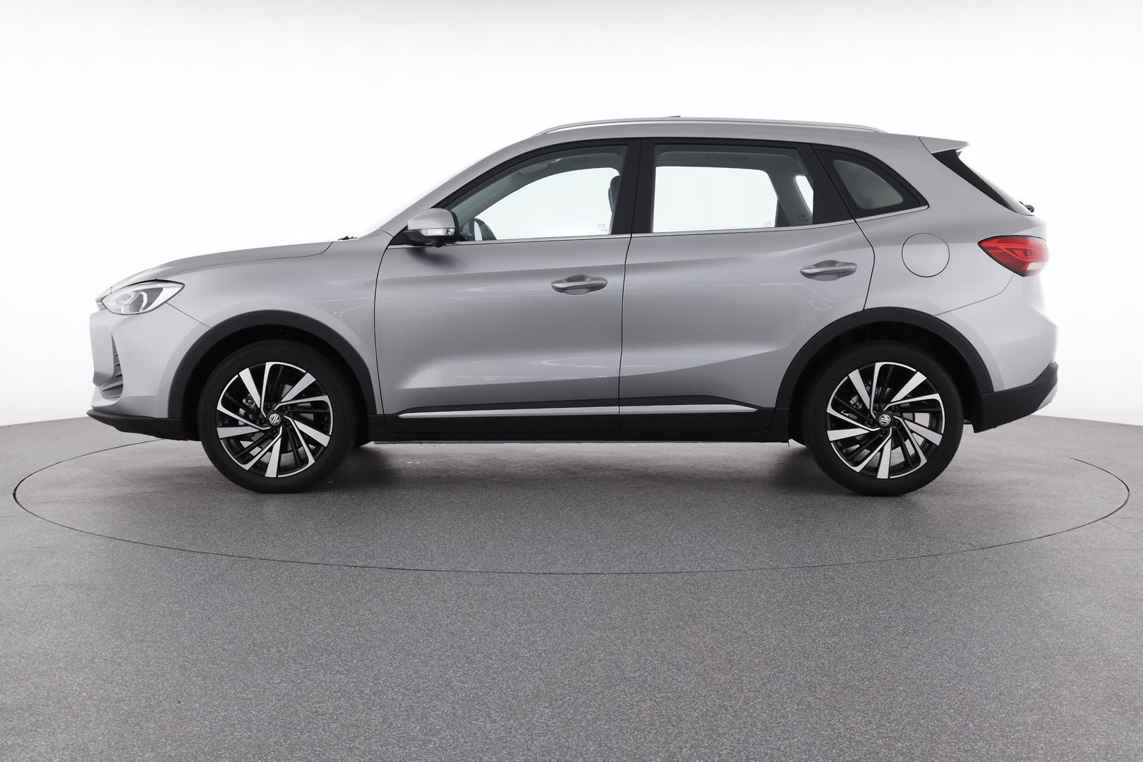 MG Zs image 3
