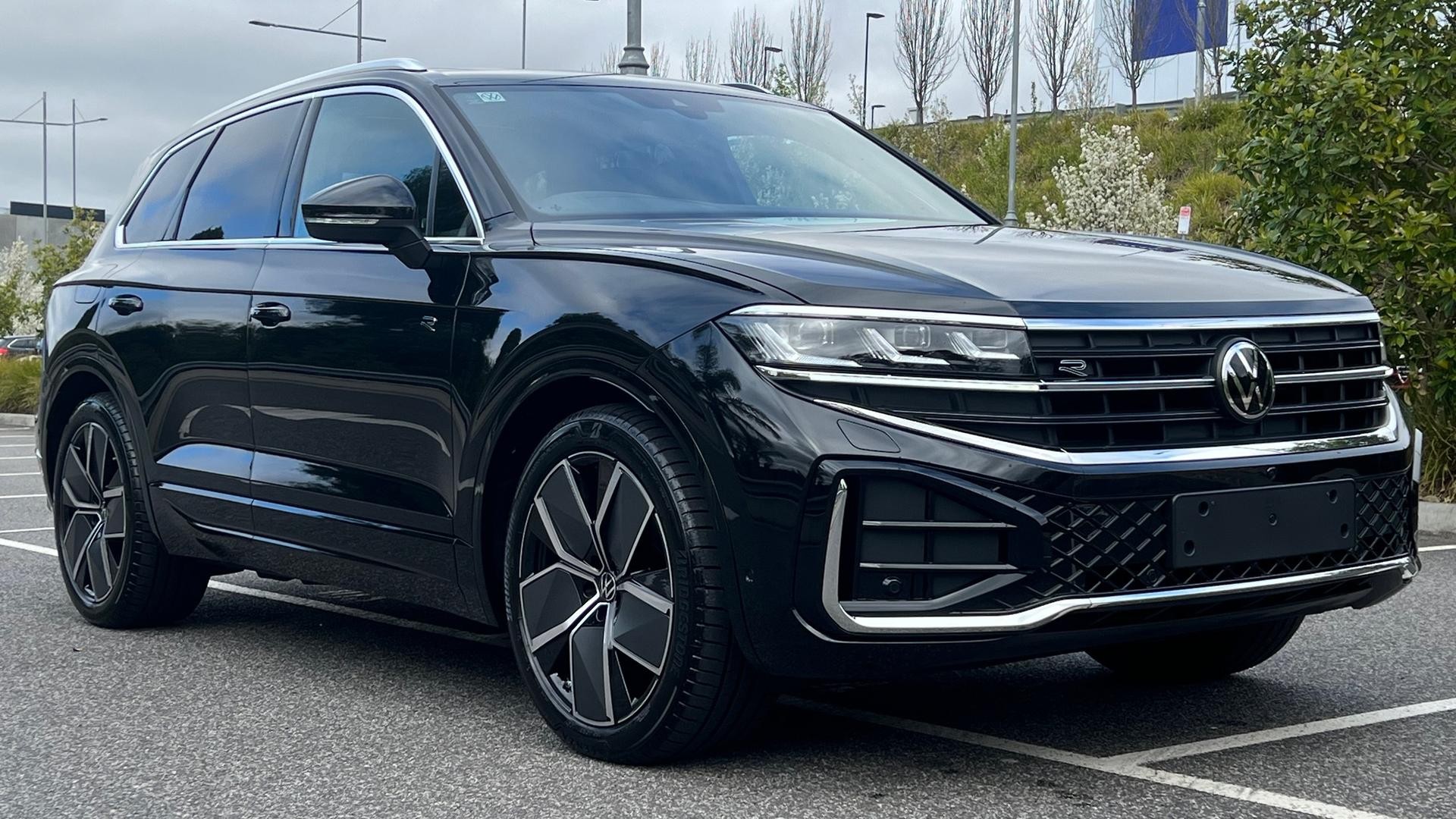 Volkswagen Touareg image 2