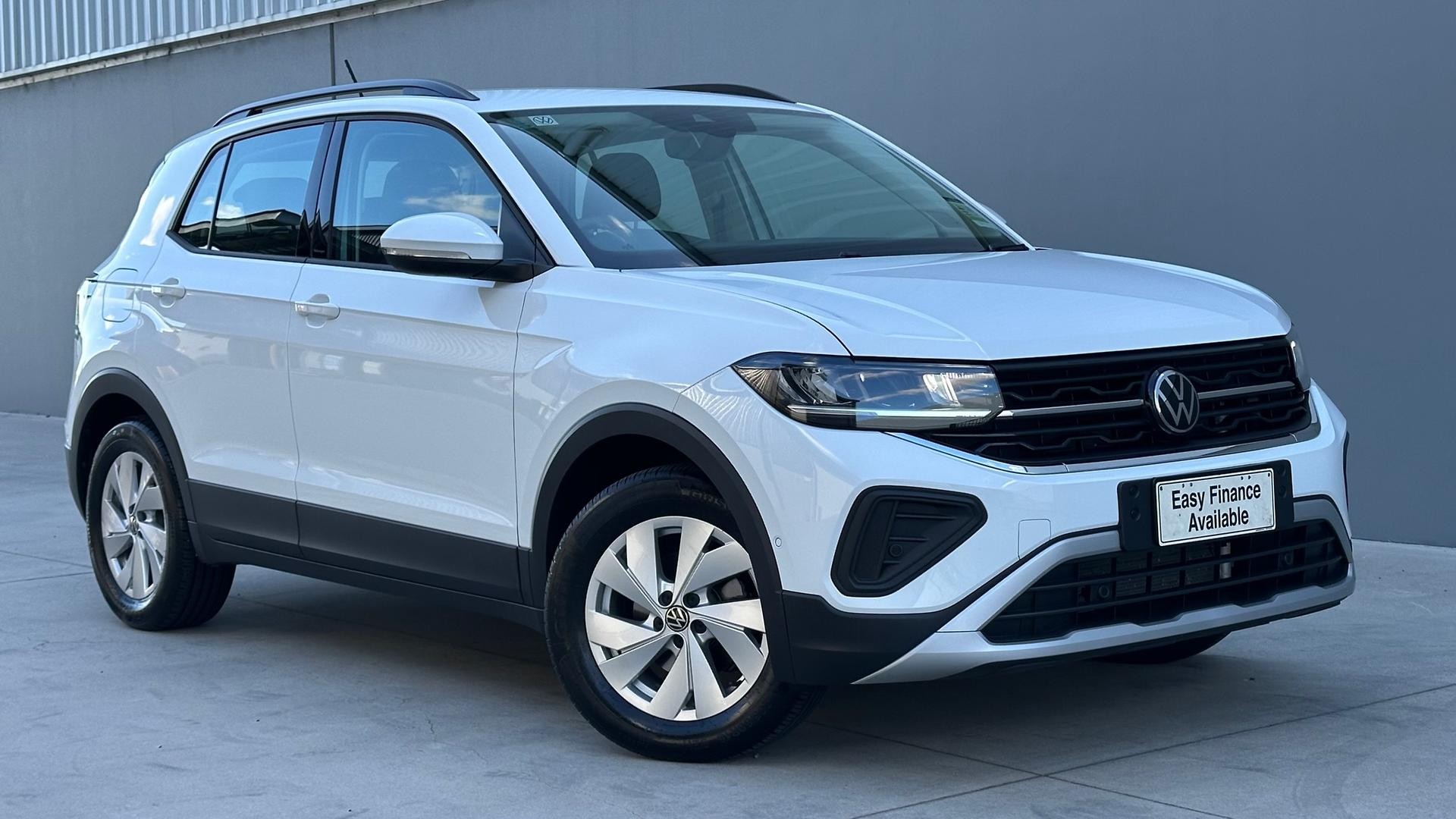 Volkswagen T-cross image 1