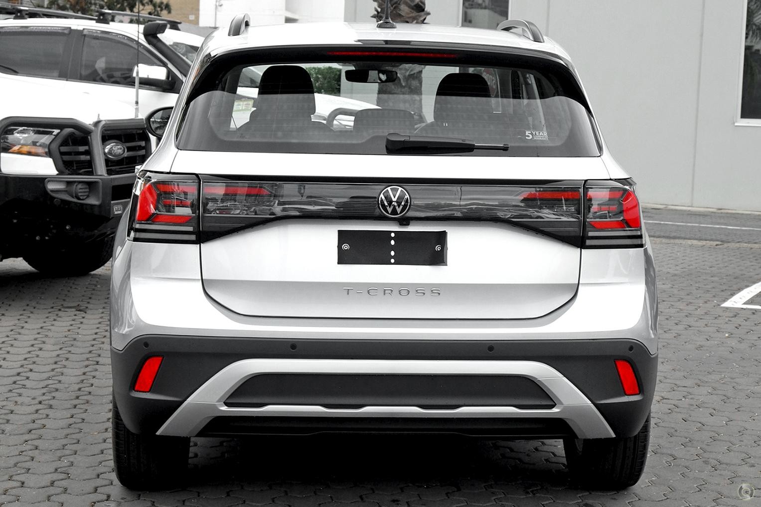 Volkswagen T-cross image 3