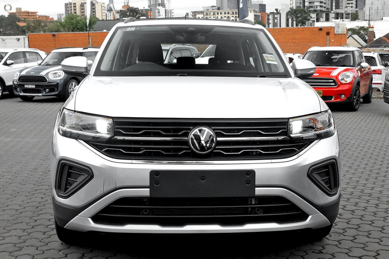 Volkswagen T-cross image 2