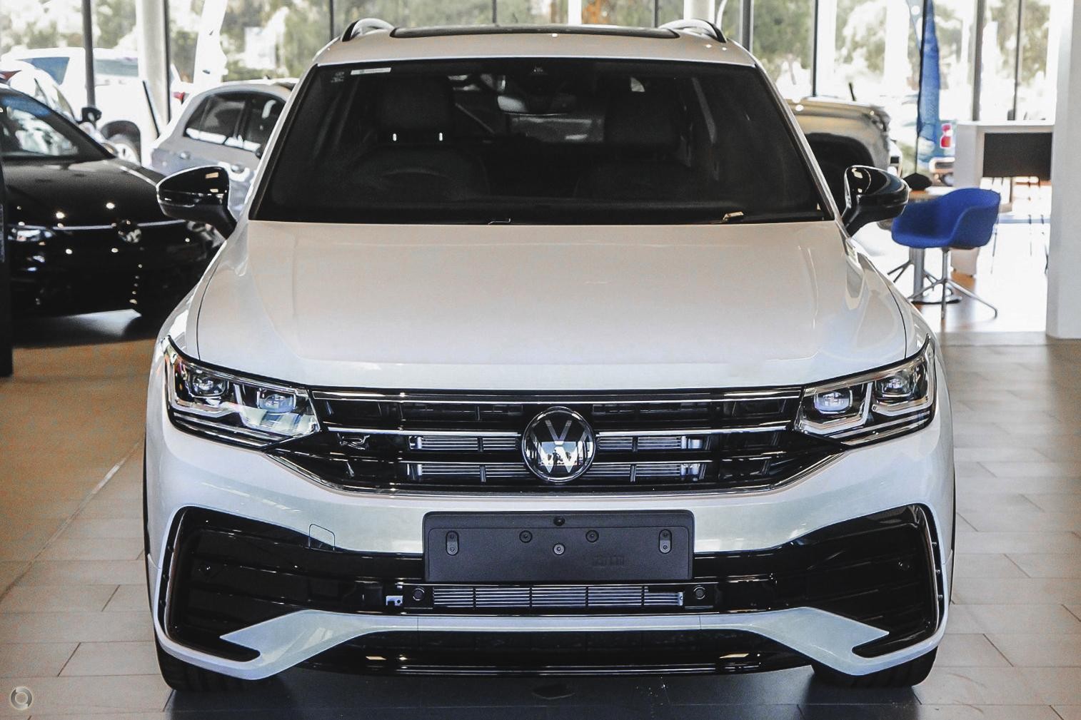 Volkswagen Tiguan image 2