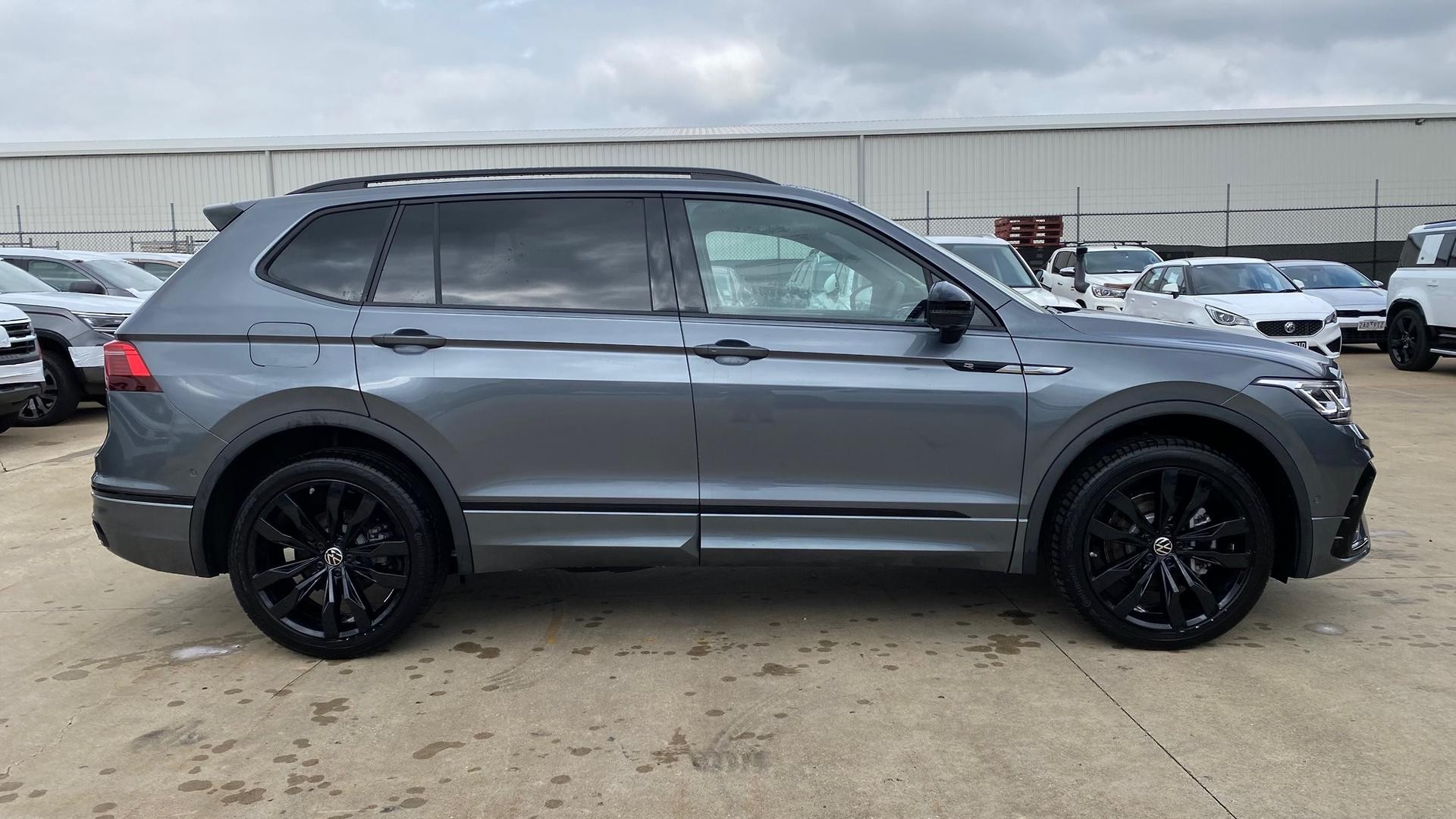 Volkswagen Tiguan image 3