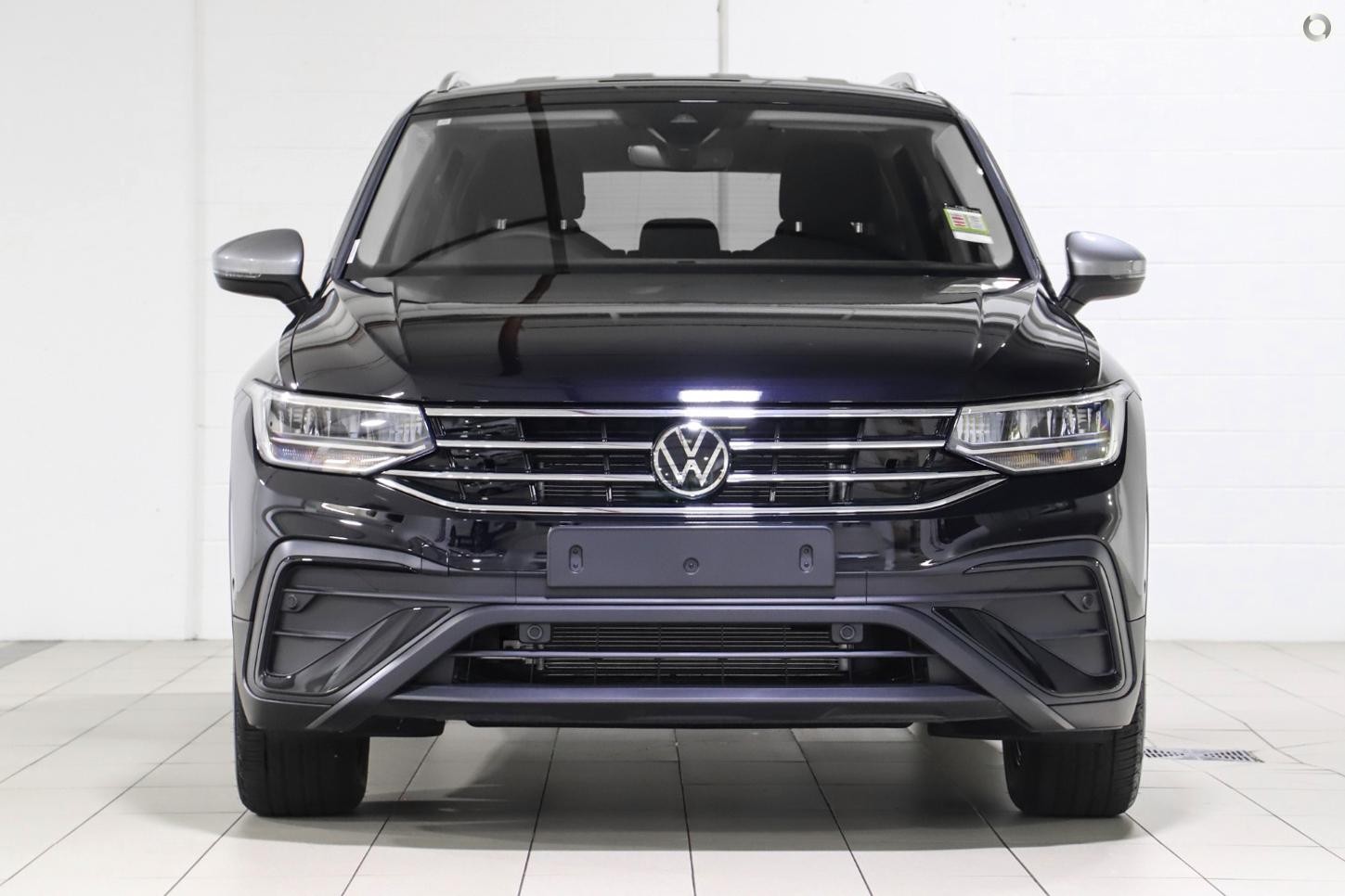 Volkswagen Tiguan image 2
