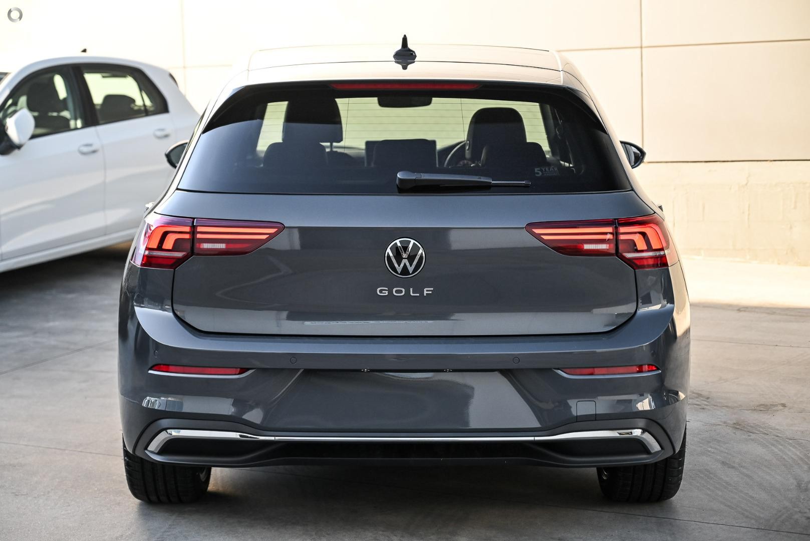 Volkswagen Golf image 3