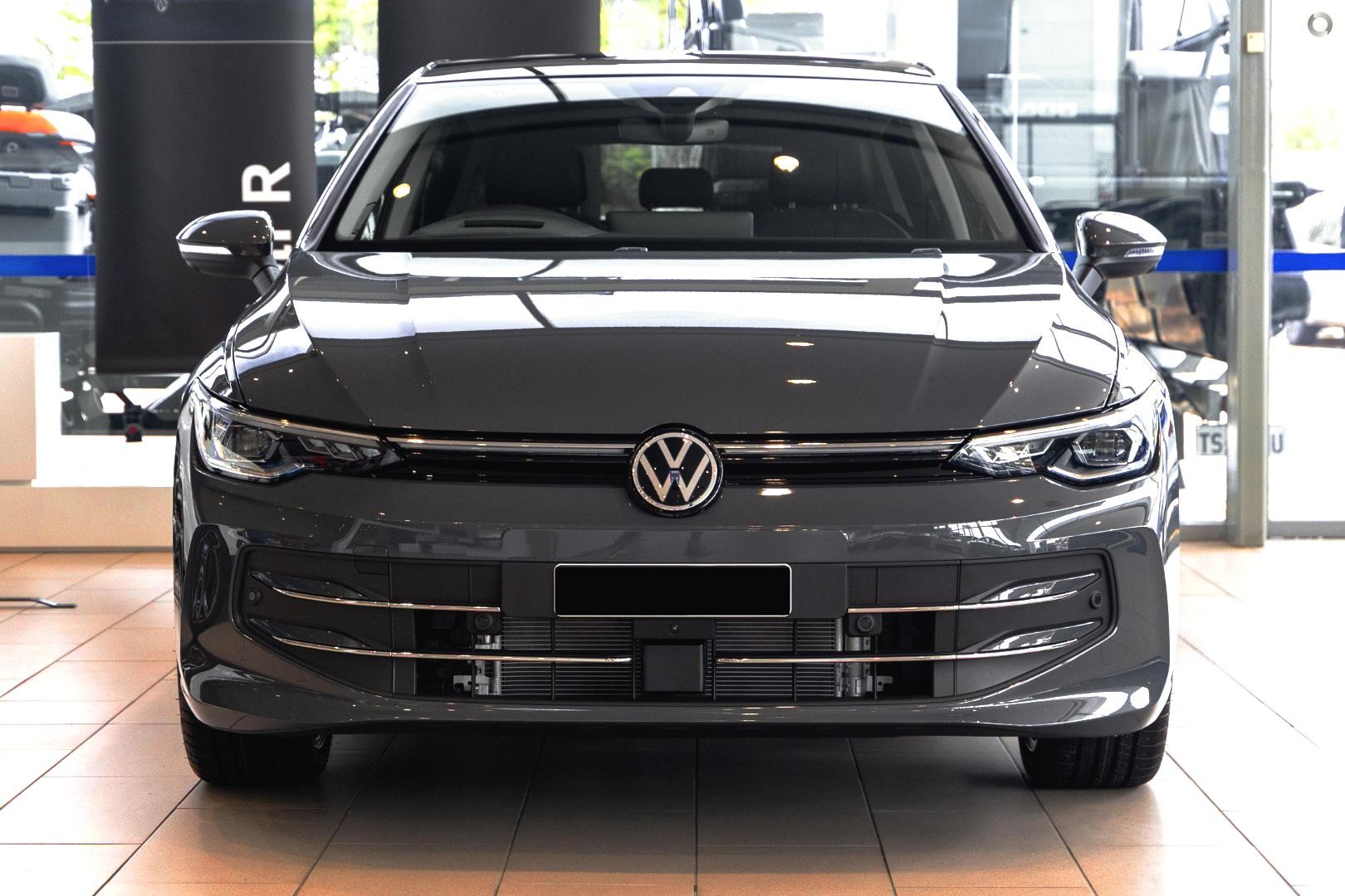 Volkswagen Golf image 2