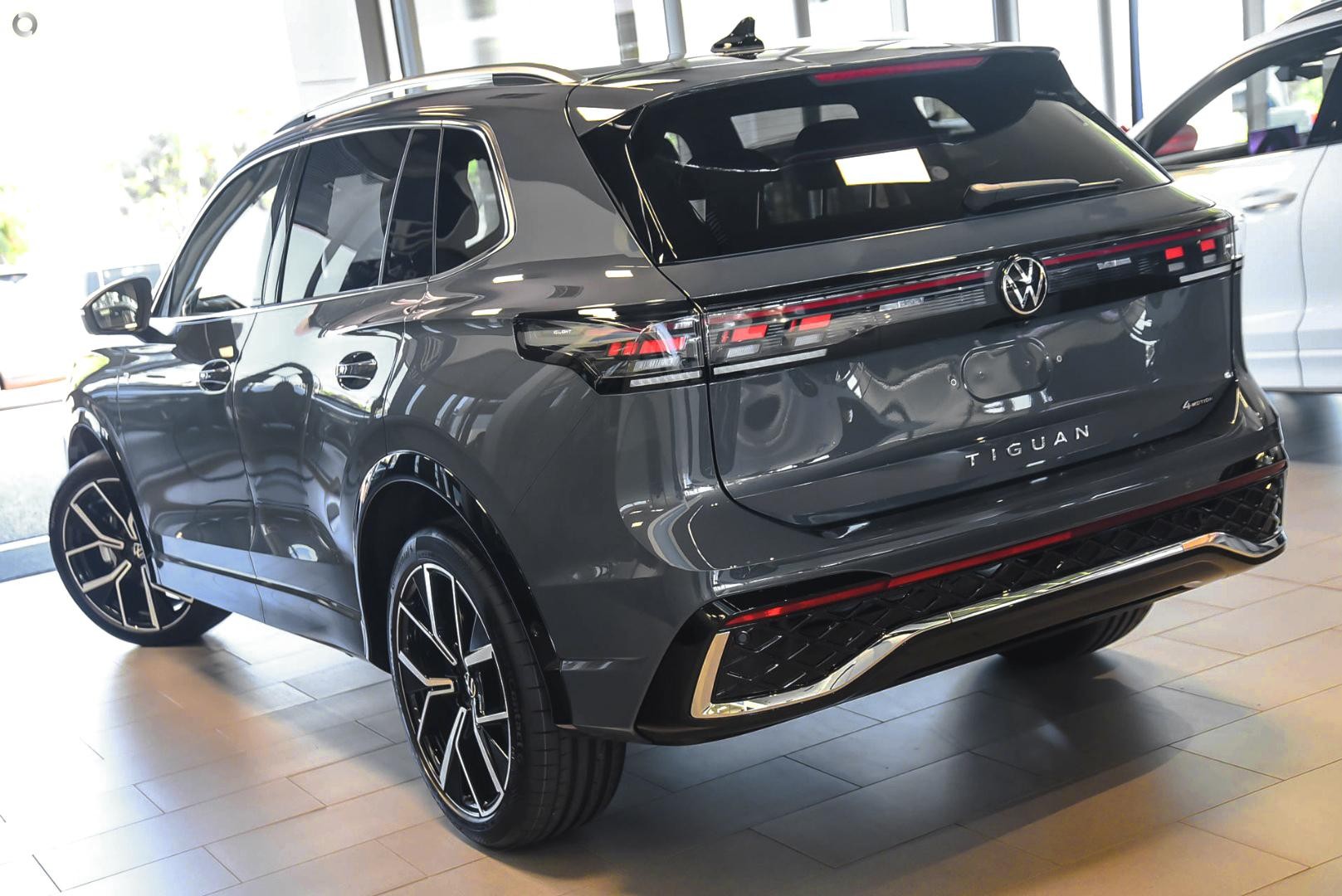 Volkswagen Tiguan image 4