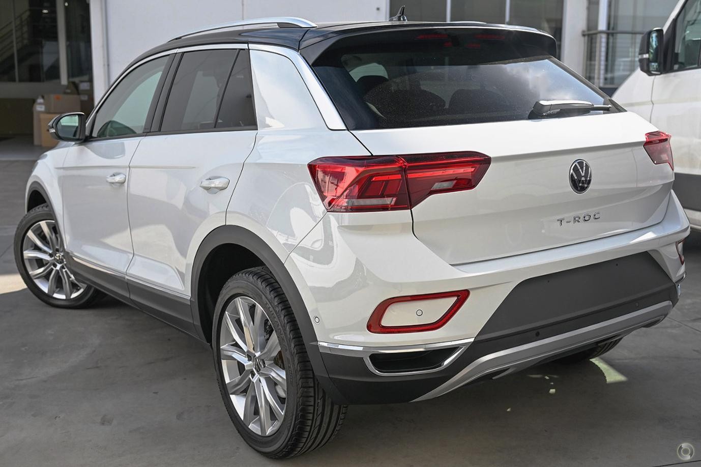 Volkswagen T-roc image 3