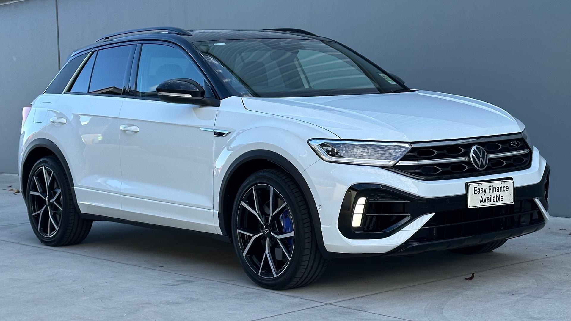 Volkswagen T-roc image 2