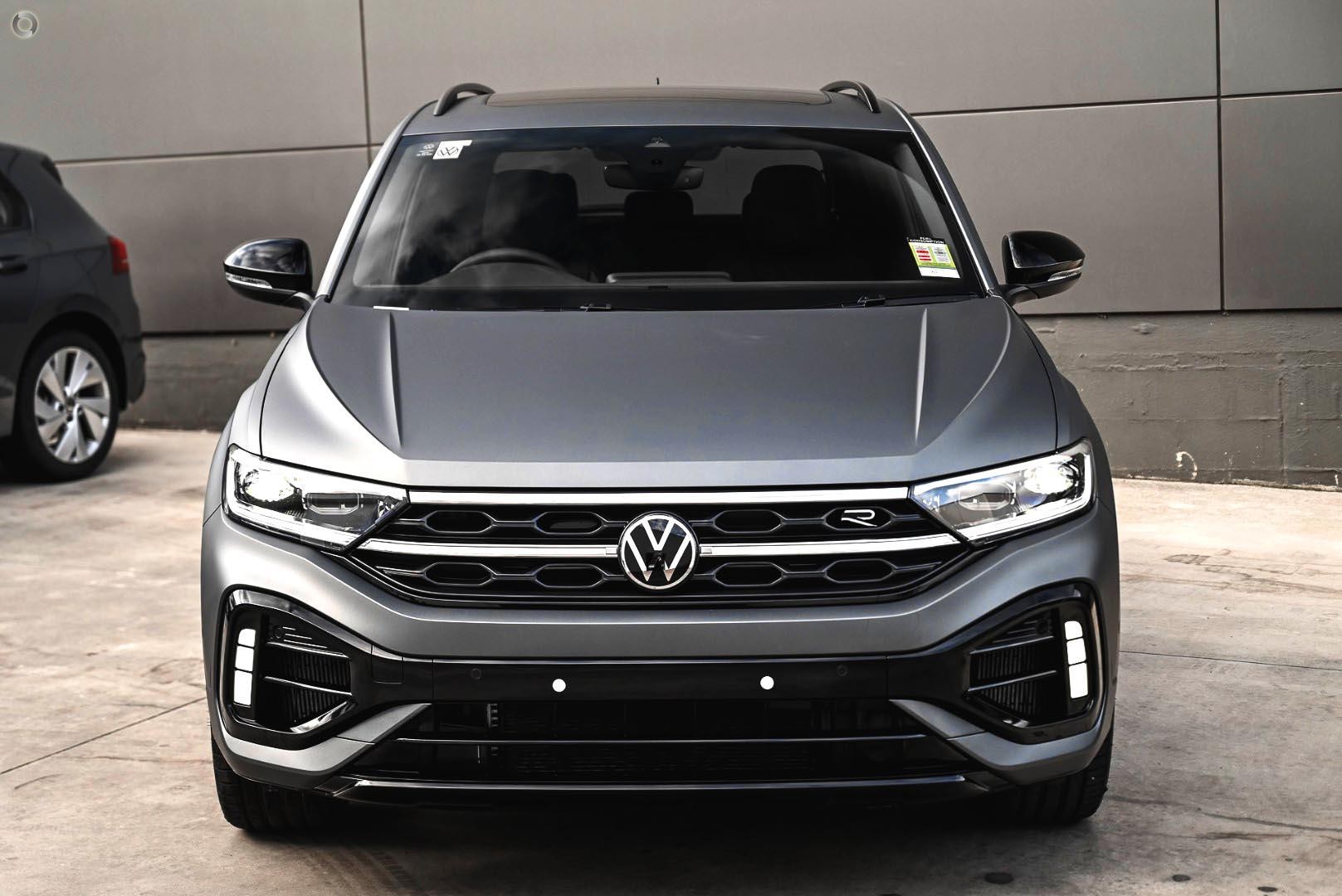 Volkswagen T-roc image 2