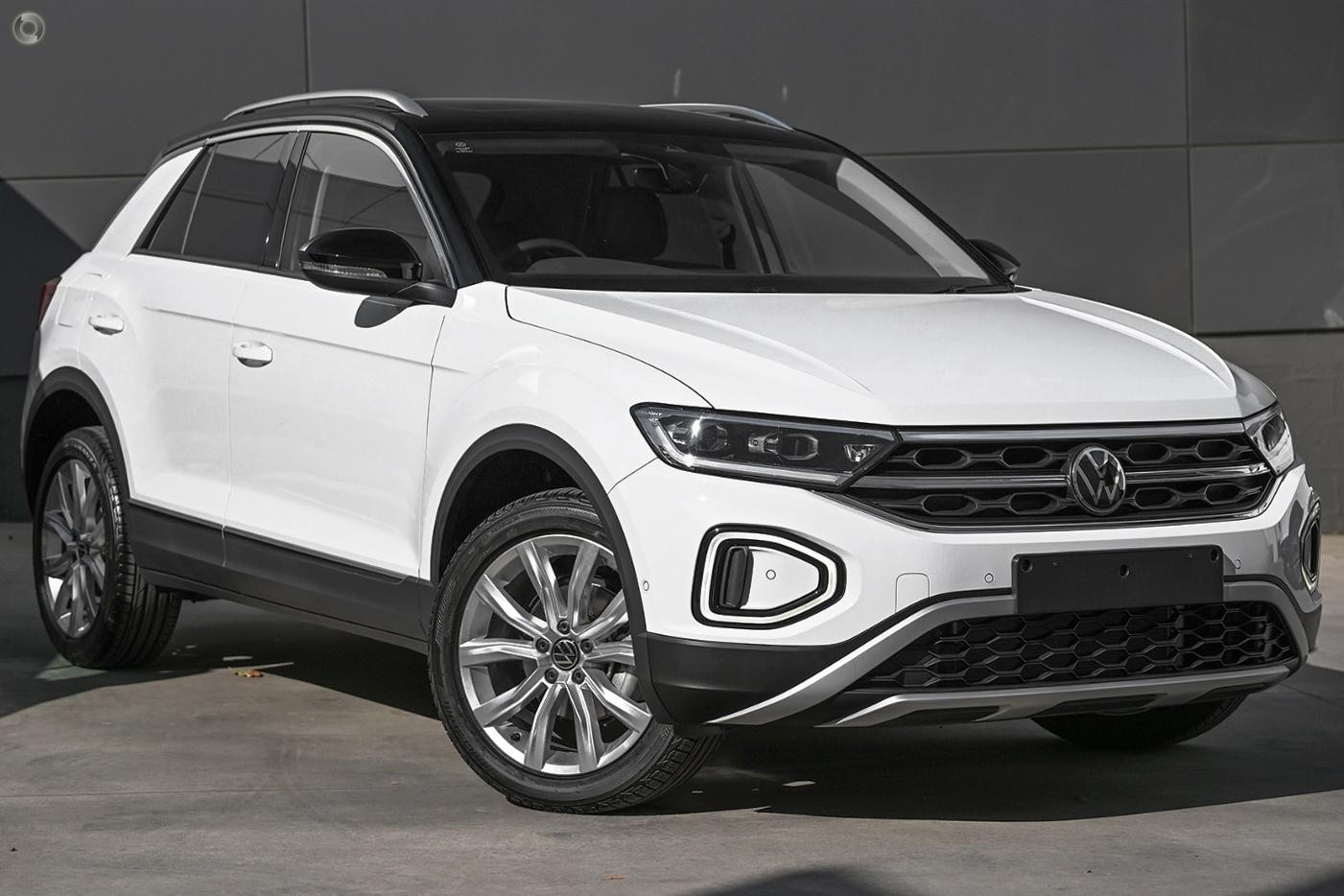 Volkswagen T-roc image 1